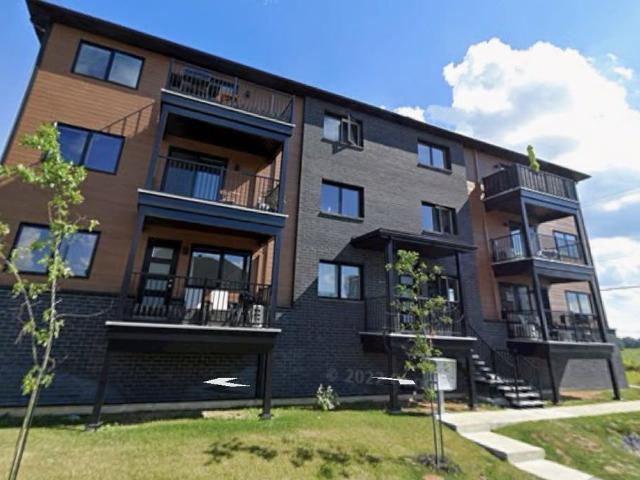 À louer / Appartement