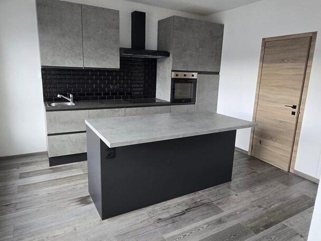 A louer appartement 2 chambres Mont sur Marchienne