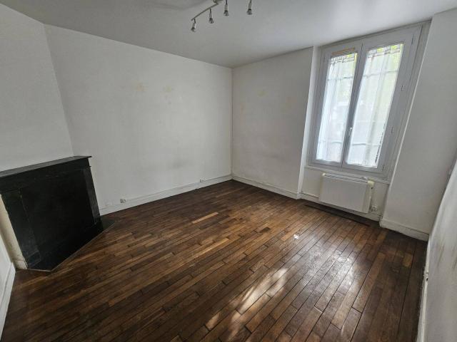 À LOUER Appartement 2 Pièces de 39 m² Houilles Secteur Boul