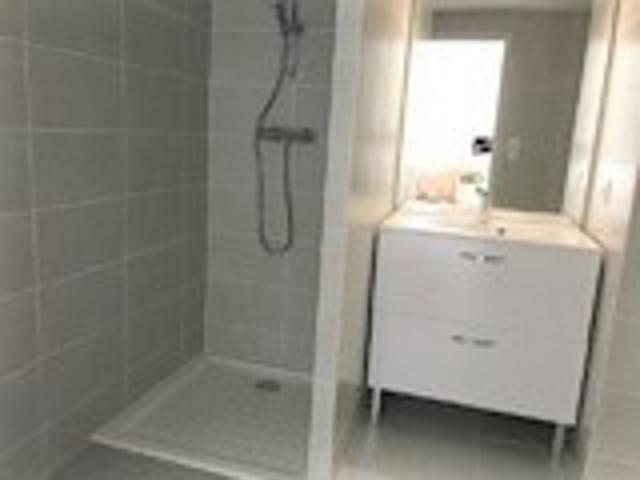 a LOUER APPARTEMENT 2 PIECES – Résidence récente à Longvic 649€/MOIS CC