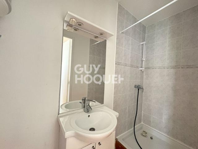 A LOUER APPARTEMENT 2 PIECES