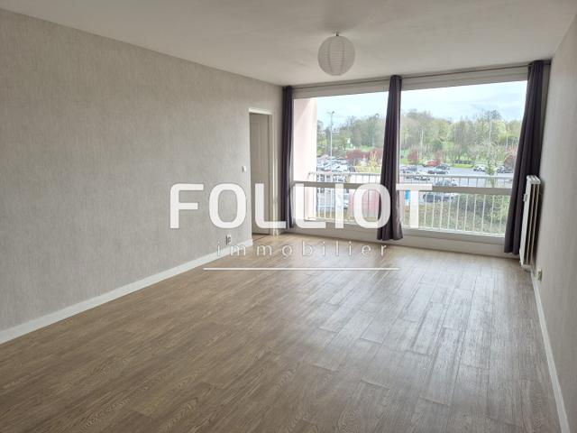 A LOUER Appartement 2 pièces 49.36 m2 50000 Saint lo