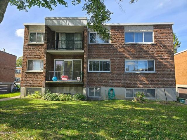 À louer / Appartement