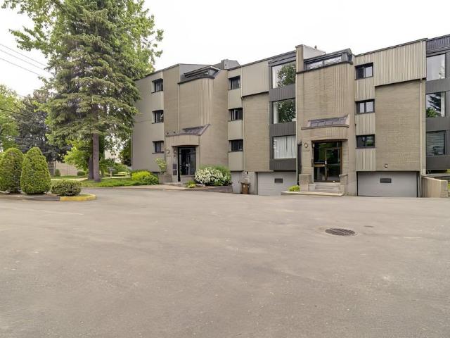 À louer / Appartement