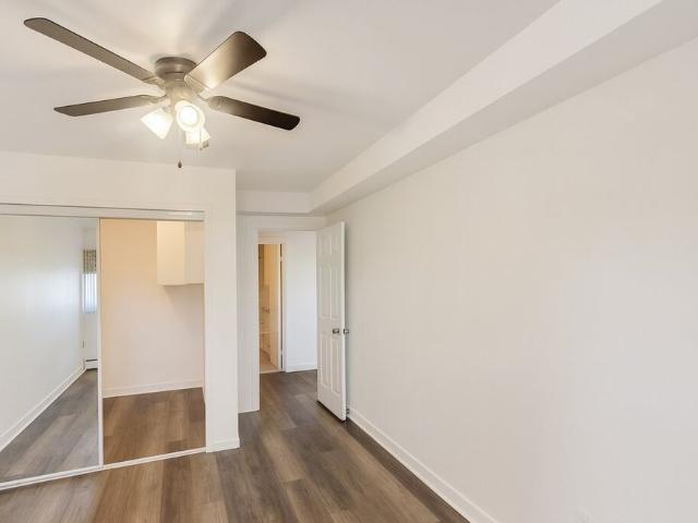 À LOUER: Appartement 3 1/2