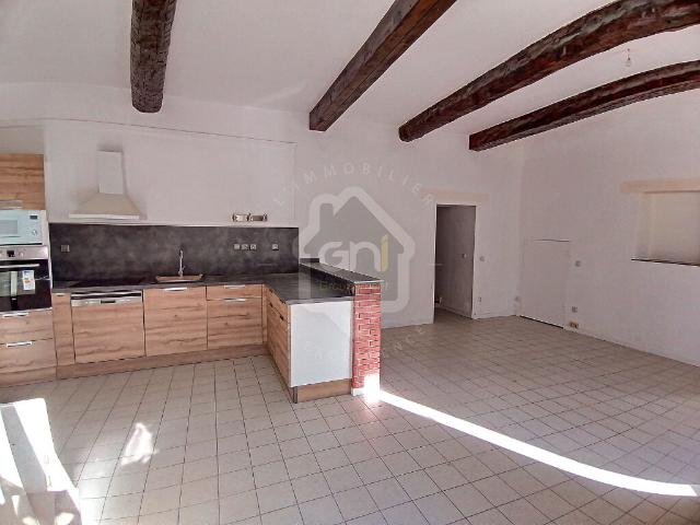 À LOUER, Appartement 3 chambres 75m² Jonquières