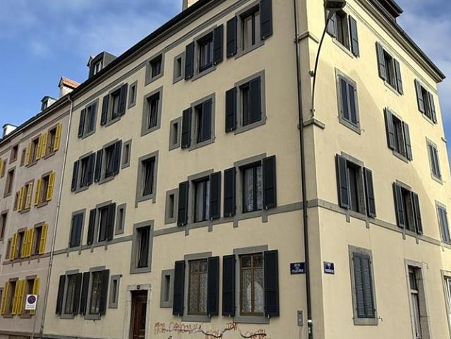 À louer: Appartement 3 pièces au 2ème étage Rue des Fleurs 24, La Chaux de Fonds
