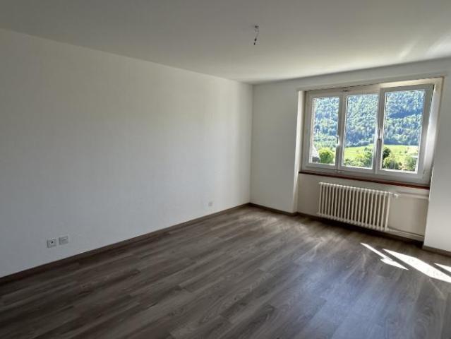 A louer: appartement 3 pièces avec balcon Paul Charmillot 82, St Imier