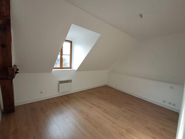 À Louer Appartement 3 Pièces à Nogent sur Seine, Proche Centr