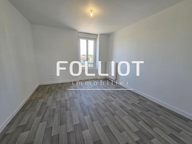 A LOUER: Appartement 3 pièces Ref: AB GUE2466