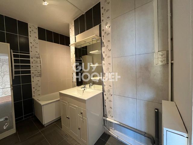A LOUER: appartement 3 pièces 60 m² à Saint Jean le Blanc