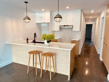 Apartment for rent in Roussillon - Parking