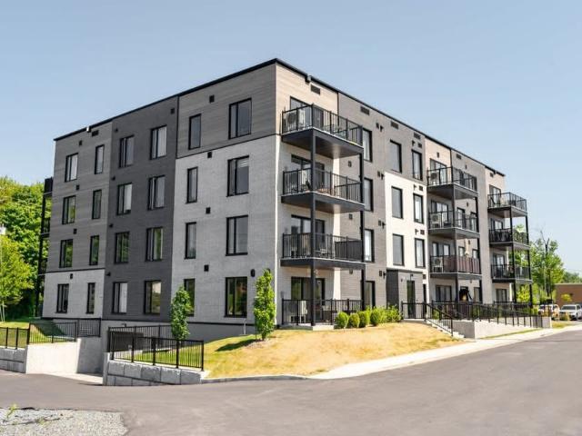 À louer / Appartement