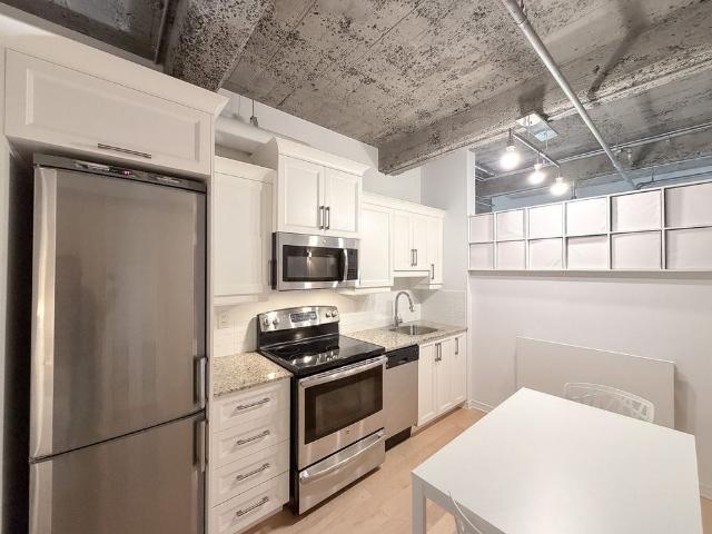 À louer / Appartement