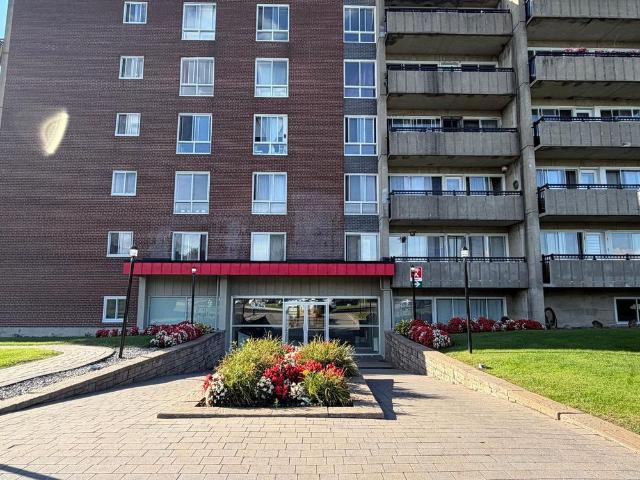 À louer / Appartement