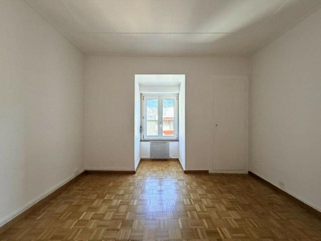 A louer appartement 4.5 pièces au 4ème étage
