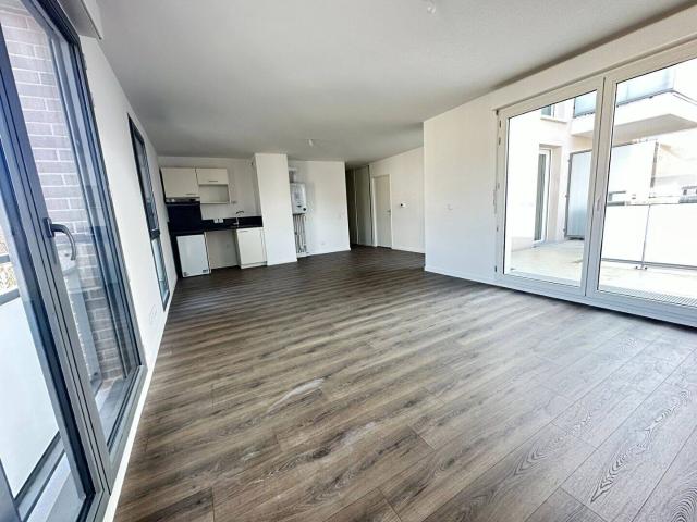 À louer: Appartement 4 pièces de grand standing à Melun