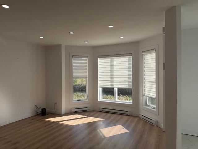 À louer / Appartement