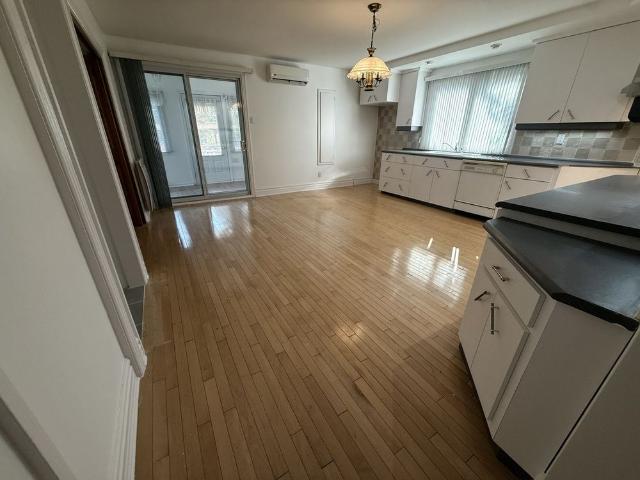 À louer / Appartement