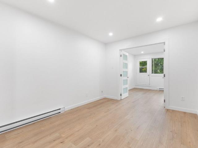 À louer / Appartement