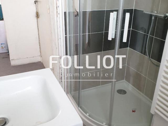 A LOUER Appartement 50000 Saint L� 1 chambre 30.96m2