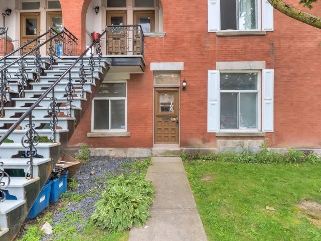 À louer / Appartement