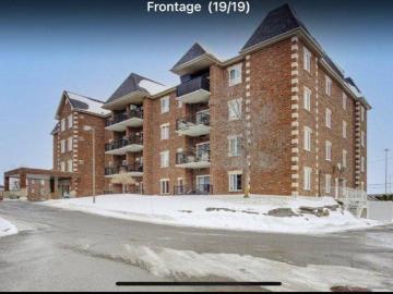 Apartment to rent in Roussillon