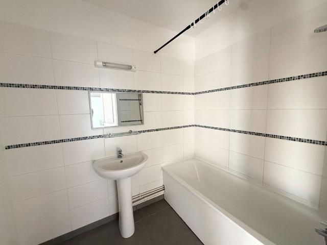 A Louer appartement 62.97m² Secteur Curie