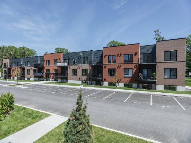 À louer / Appartement