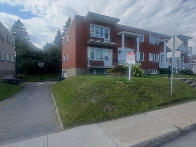 À louer / Appartement
