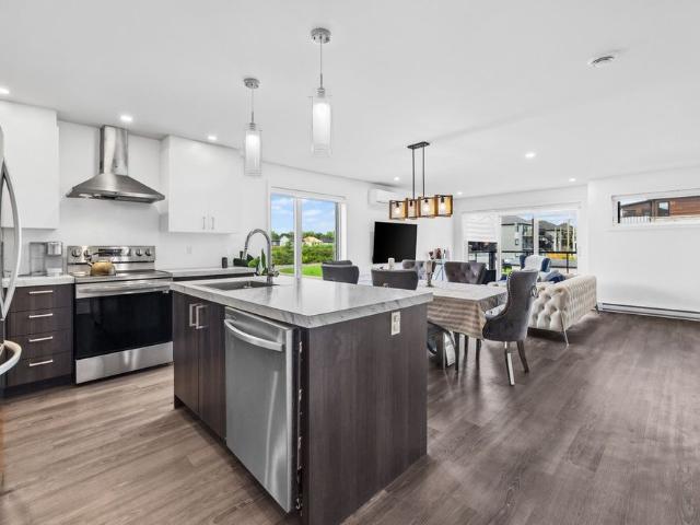 À louer / Appartement