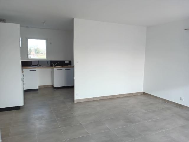 A LOUER, APPARTEMENT 72 M2, 2 CHAMBRES