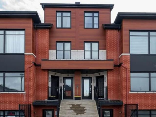 À louer / Appartement
