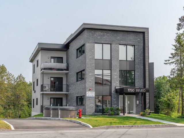 À louer / Appartement