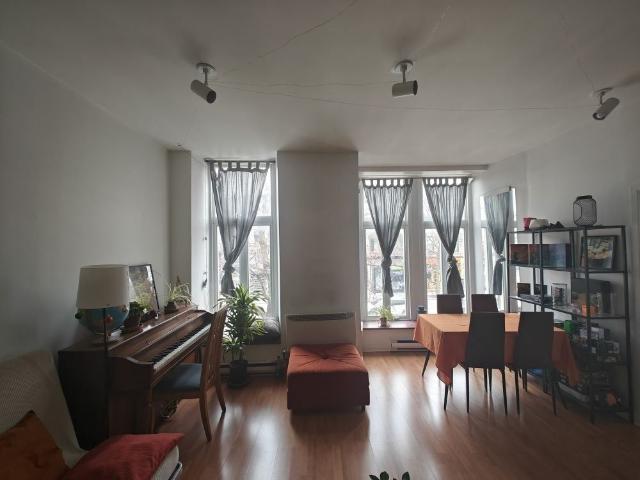 À louer / Appartement