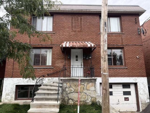 À louer / Appartement