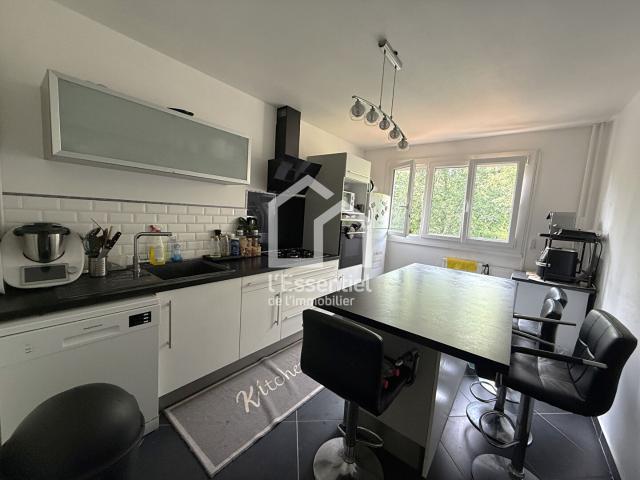 A louer appartement 91 m2 – VERNEUIL SUR SEINE