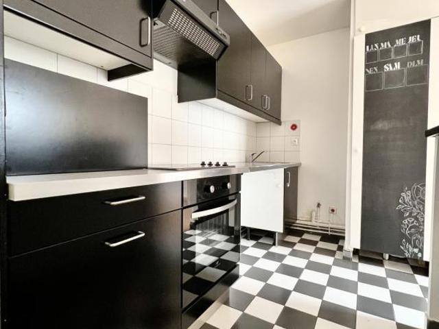 A LOUER APT DE 47 M2 A PARIS 19EME