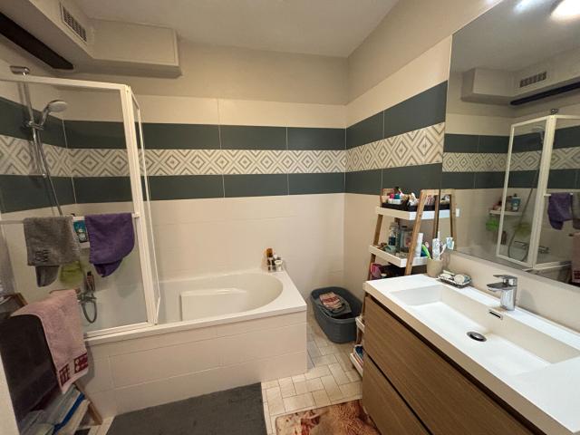À louer beau F3 avec chauffage compris