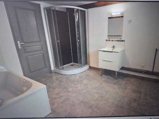 À louer – Beau T3 de 72 m² proche gare de Béthune – Appartement rénové avec mezzanine