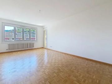 À louer Bel appartement 4.5 pièces au dernier étage d'un immeuble avec ascenseur Comptoir Immobilier