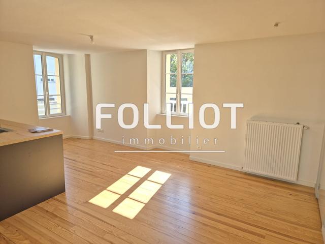 A LOUER Bel Appartement 50000 Saint Lô 1 pièce s 34.62 m2