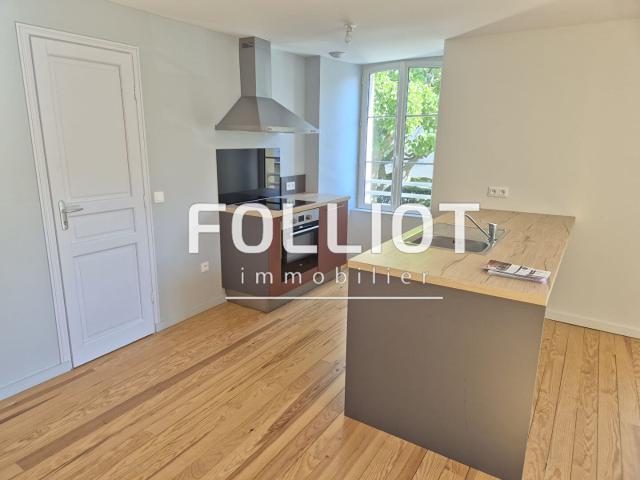A LOUER Bel Appartement 50000 Saint Lô 1 pièce s 34.62 m2