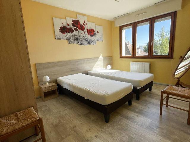 À louer Bel appartement 3 pièces meublé Secteur Ouest SELES