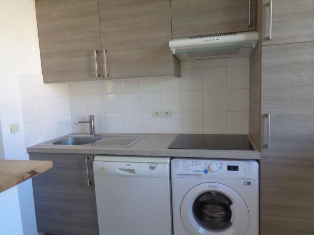 A LOUER: bel appartement T3 de 64 m² avec terrasse et 2 parking