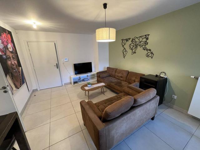 À LOUER BEL APPARTEMENT T3 MEUBLÉ À TOULOUSE / 192 AVENUE DE CA