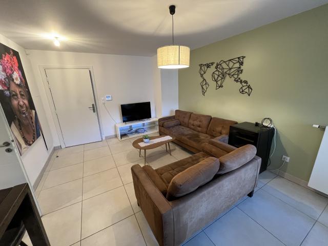 À LOUER BEL APPARTEMENT T3 MEUBLÉ À TOULOUSE / 192 AVENUE DE CASTRES