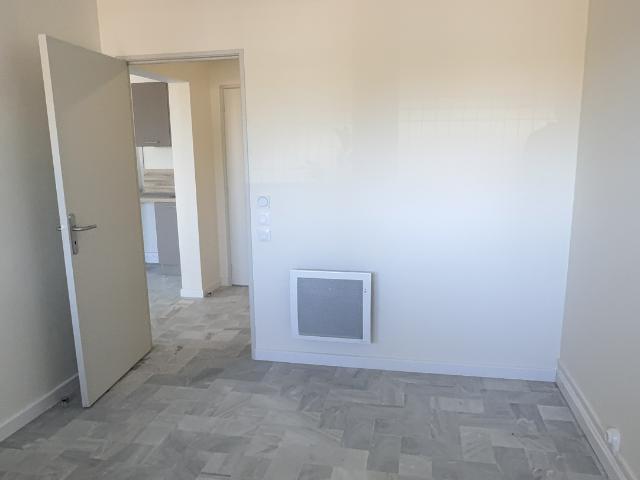 À louer – Bel appartement T2 de 51 m² avec terrasse et parking – Marseille 12e Frais réduits