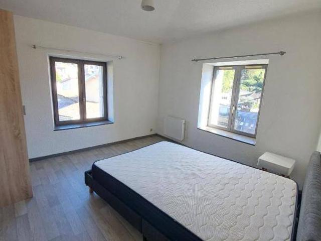 À LOUER BEL APPARTEMENT T2 MEUBLÉ