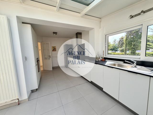 À LOUER BIZANOS, AUX PORTES DE TRESPOEY MAISON FAMILIALE 152 M2 AVEC JARDIN ET DOUBLE GARAGE